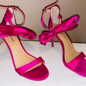 Express Women's Pink Satin Heels